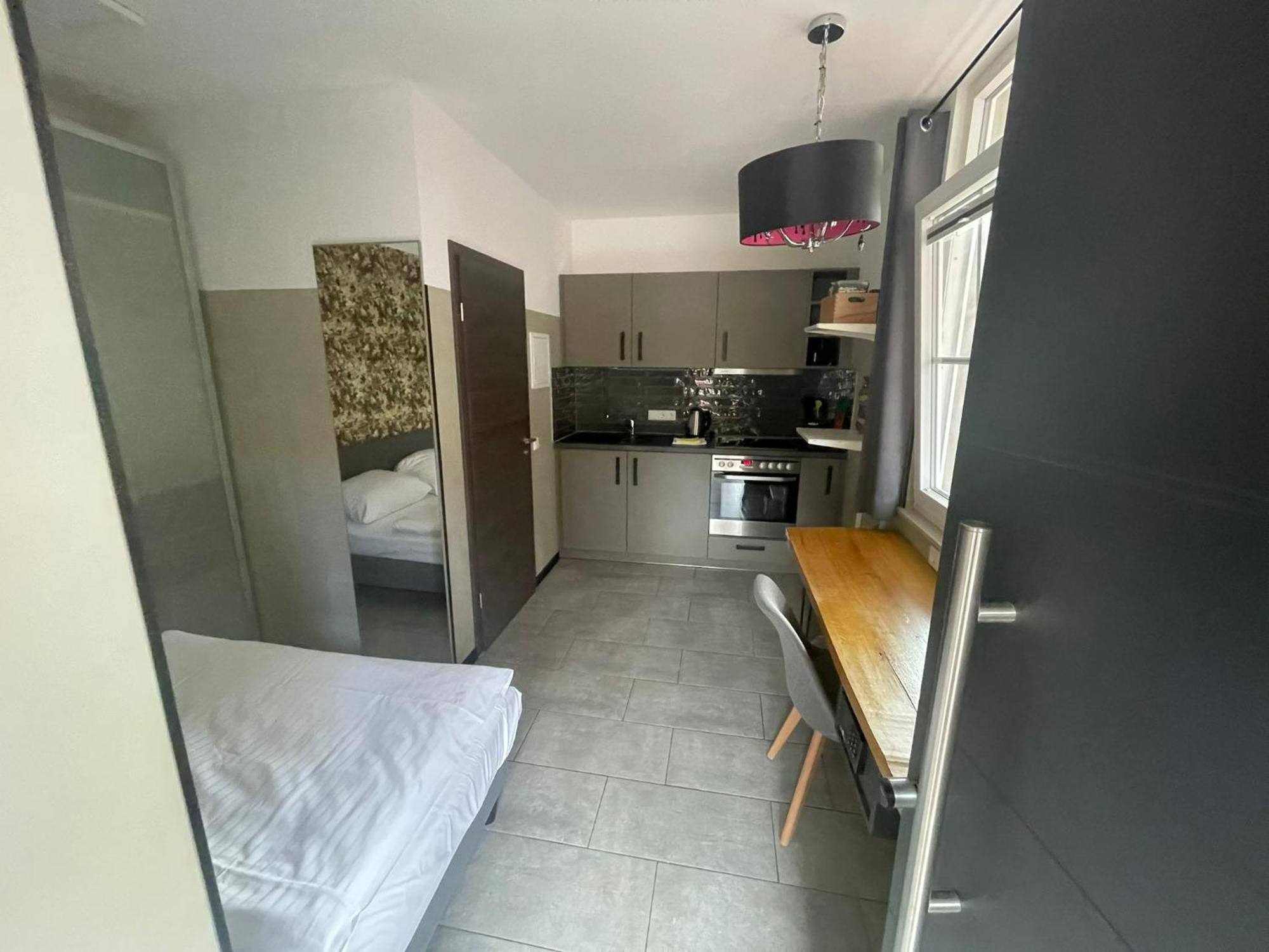 Zentrales Kobytinyhaus City Apartment Herford,Wlan,Parkplatz المظهر الخارجي الصورة