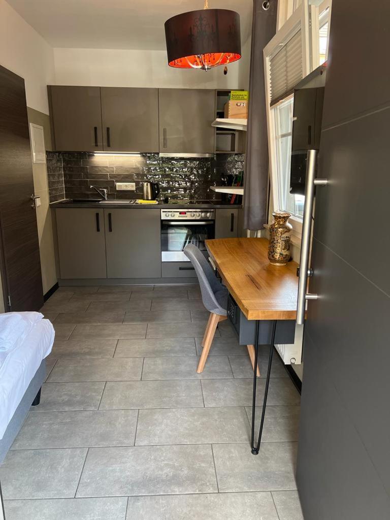 Zentrales Kobytinyhaus City Apartment Herford,Wlan,Parkplatz المظهر الخارجي الصورة